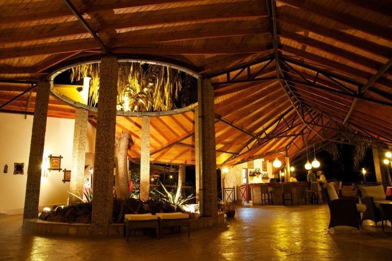 Ashnil Samburu Camp Hotel Ngoại thất bức ảnh